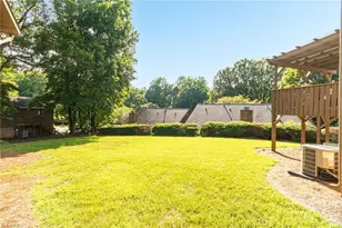 215 Barrington Pl, Winston-Salem, NC 27104 - Photo 26