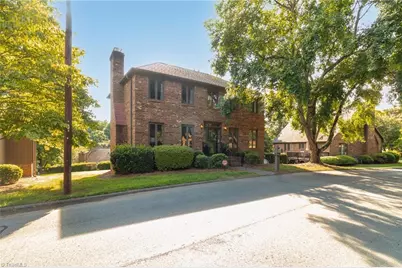 215 Barrington Place, Winston-Salem, NC 27104 - Photo 2