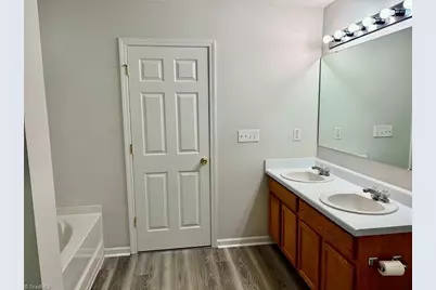 3966 Heather View Lane, Winston-Salem, NC 27127 - Photo 16