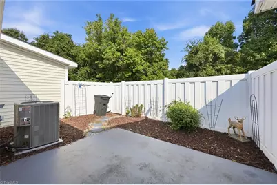 716 Wynbrook Square Lane, Winston-Salem, NC 27103 - Photo 8