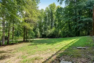 3 Cranebridge Pl, Greensboro, NC 27407 - Photo 38