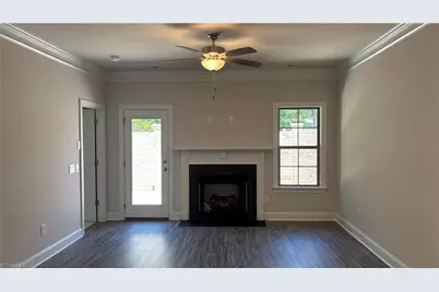 1042 Beechcraft Drive, Mebane, NC 27302 - Photo 4
