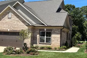 1042 Beechcraft Dr, Mebane, NC 27302 - Photo 1