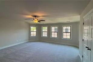 1042 Beechcraft Dr, Mebane, NC 27302 - Photo 6