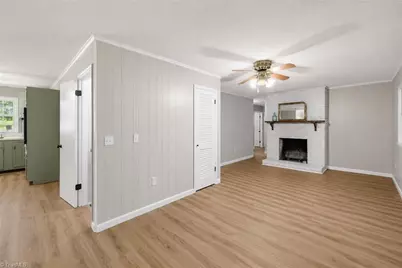 4819 Gladwyn Drive, Winston-Salem, NC 27104 - Photo 18