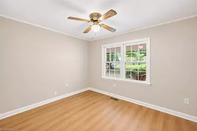 4819 Gladwyn Drive, Winston-Salem, NC 27104 - Photo 30