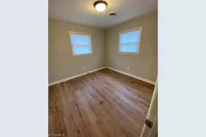 1200 Glenwood Avenue #B, Greensboro, NC 27403 - Photo 16