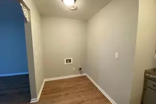 1200 Glenwood Ave, Greensboro, NC 27403 - Photo 6