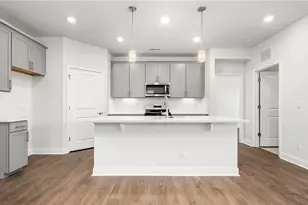208 Mary Montrose Blvd, Jamestown, NC 27282 - Photo 18