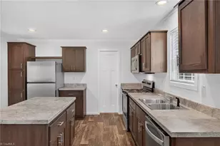 1303 Elrado St, Burlington, NC 27217 - Photo 14