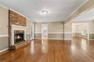 5802 Muirfield Dr, Greensboro, NC 27410 - Photo 12