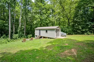 260 Kimbrell St, Lexington, NC 27295 - Photo 2