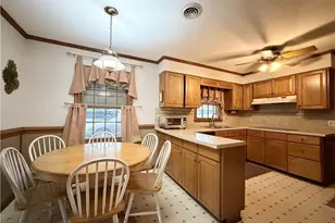 5703 Fleming Terrace Rd, Greensboro, NC 27410 - Photo 10