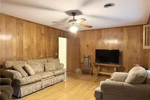 5703 Fleming Terrace Rd, Greensboro, NC 27410 - Photo 12