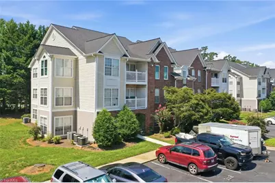 2221 Delaney Drive #112, Burlington, NC 27215 - Photo 2
