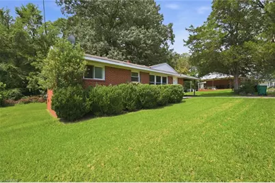214 Sunnybrook Street, High Point, NC 27260 - Photo 2