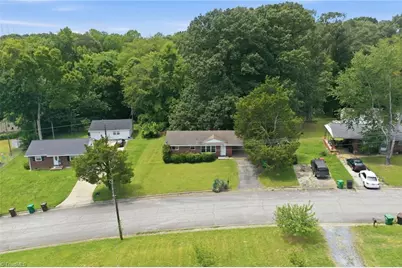 214 Sunnybrook Street, High Point, NC 27260 - Photo 6