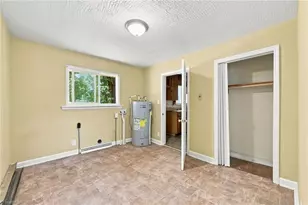 214 Sunnybrook St, High Point, NC 27260 - Photo 18