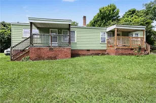 809 Arthur Ave, High Point, NC 27263 - Photo 1