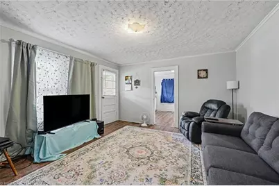 809 Arthur Avenue, High Point, NC 27263 - Photo 6