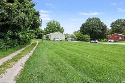 809 Arthur Avenue, High Point, NC 27263 - Photo 50