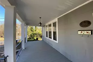 1912 Elizabeth Ave, Winston-Salem, NC 27103 - Photo 4