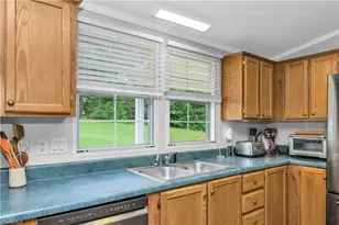 238 Pilgrim Ridge Rd, Wilkesboro, NC 28697 - Photo 10