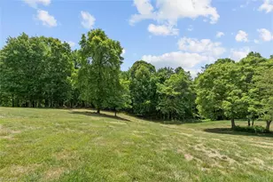 1148 Town N Country Dr, Wilkesboro, NC 28697 - Photo 40