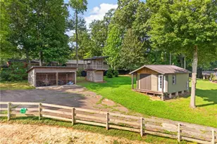 1941 Oak Dr, Asheboro, NC 27205 - Photo 6