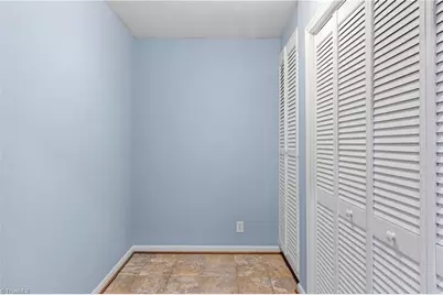 3931 Manila Road, Greensboro, NC 27406 - Photo 16