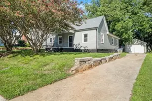 2335 Greenway Ave NW, Winston-Salem, NC 27105 - Photo 2
