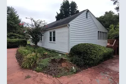 1125 Jonestown Road, Winston-Salem, NC 27103 - Photo 4