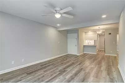 1518 Benjamin Parkway #D, Greensboro, NC 27408 - Photo 6