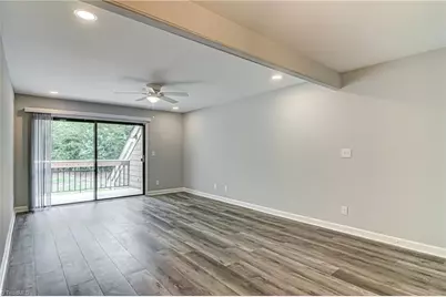 1518 Benjamin Parkway #D, Greensboro, NC 27408 - Photo 4