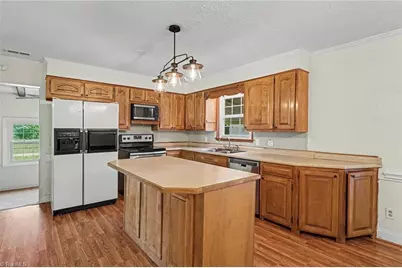 801 Woodard Drive, Whitsett, NC 27377 - Photo 8