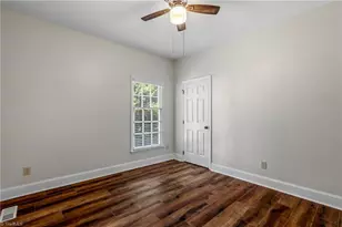 6409 Spyglass Dr, Greensboro, NC 27410 - Photo 34