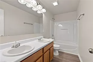 472 Hancock Dr, Kernersville, NC 27284 - Photo 32