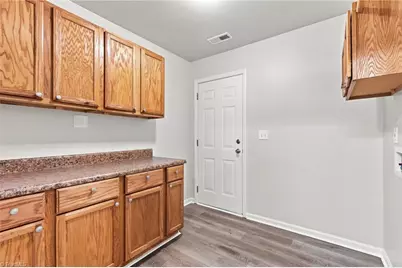 472 Hancock Drive, Kernersville, NC 27284 - Photo 18