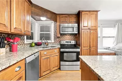907 Sparta Road, North Wilkesboro, NC 28659 - Photo 10