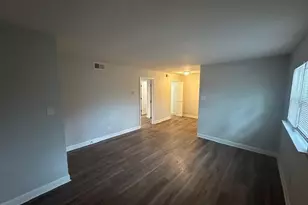 1620 English St, Greensboro, NC 27405 - Photo 2