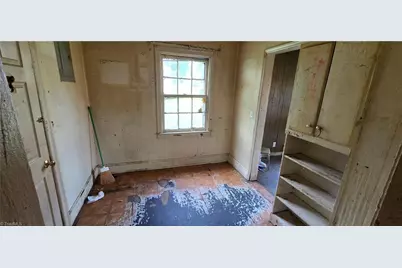 248 Atwater Street, Yanceyville, NC 27379 - Photo 16