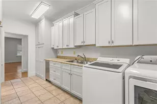 3036 N Fairway Dr, Burlington, NC 27215 - Photo 30