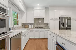 3036 N Fairway Dr, Burlington, NC 27215 - Photo 18