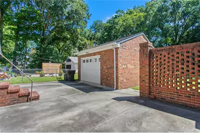 609 Central Avenue, Burlington, NC 27215 - Photo 28