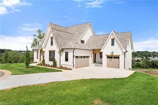 709 Royal Jasmine Ct, Winston-Salem, NC 27106 - Photo 2