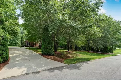 3608 Summit Lakes Drive, Browns Summit, NC 27214 - Photo 40