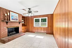 469 Sunset Dr, Winston-Salem, NC 27107 - Photo 6