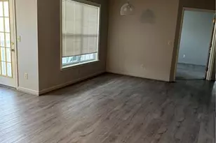 5008 Lawndale Dr, Greensboro, NC 27455 - Photo 4