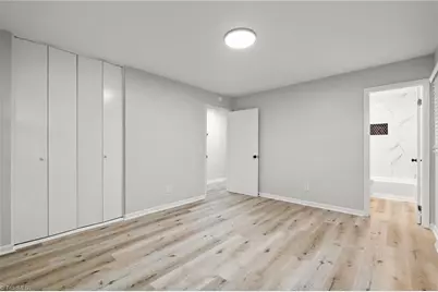 2205 Hathaway Drive, Greensboro, NC 27408 - Photo 18