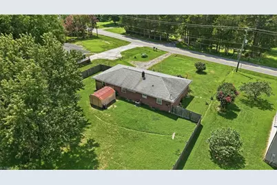 4358 Gumtree Road, Wallburg, NC 27107 - Photo 12